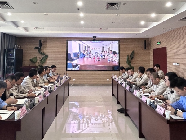 2025年6月11日上午，公司召開聚甲醛項(xiàng)目可行性研究報(bào)告內(nèi)審會(huì)-1.jpg