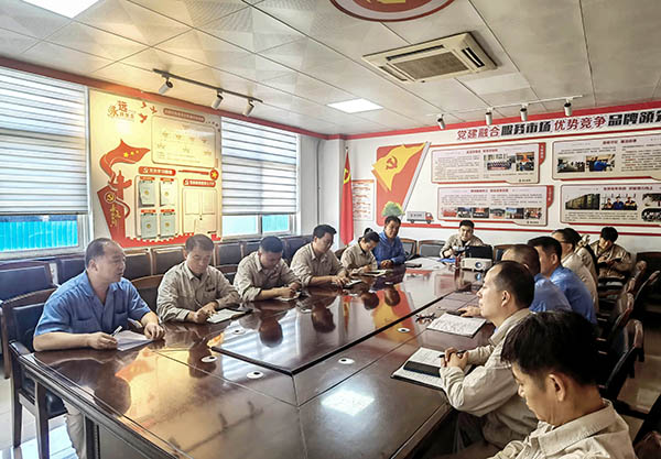 2025年8月7日黨委工作部與運(yùn)銷市場部新聞創(chuàng)作培訓(xùn)xiao2   600.jpg