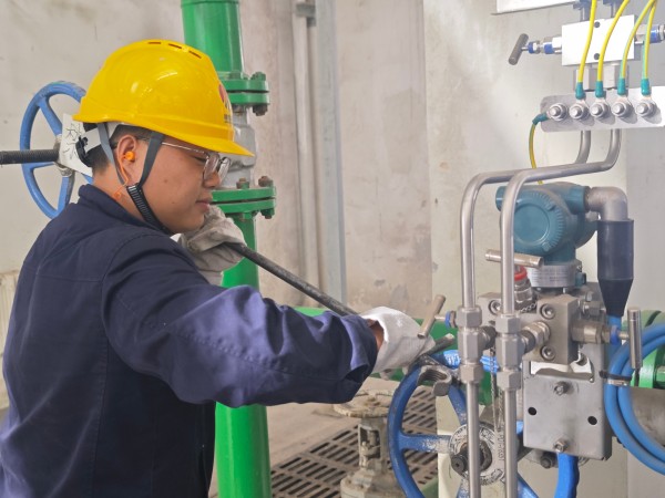 2025年彬州公司中修，蒸汽管網(wǎng)及發(fā)電機順利投運.jpg